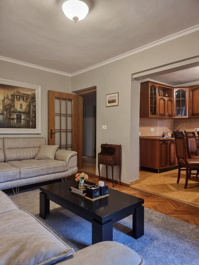 Tirana Center Cozy Apartment Exterior photo